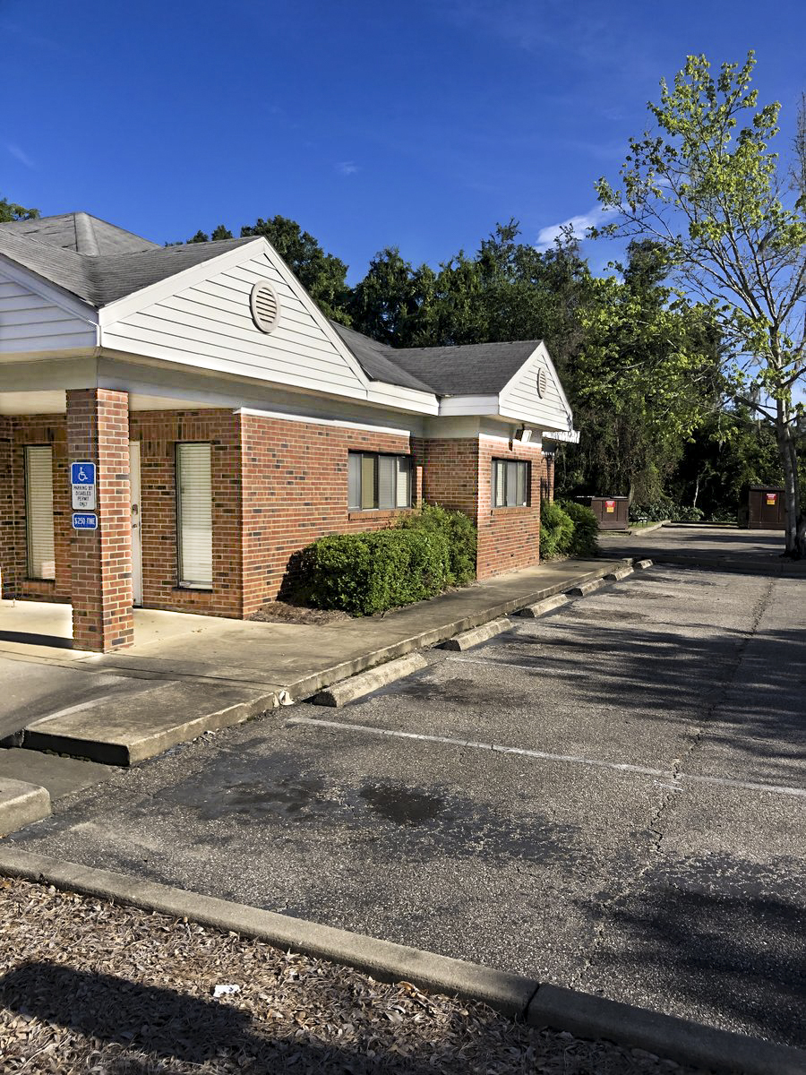 1160 Apalachee Pky, Tallahassee, FL for lease Building Photo- Image 1 of 6