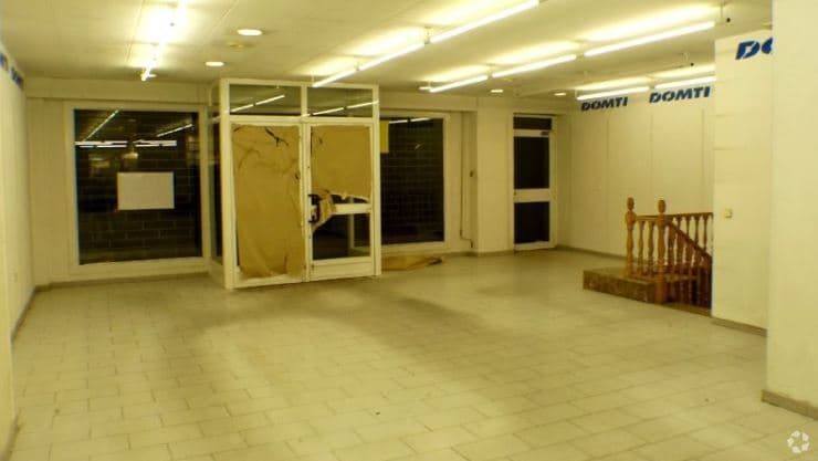 Retail in Cuenca, Cuenca for lease - Interior Photo - Image 1 of 1