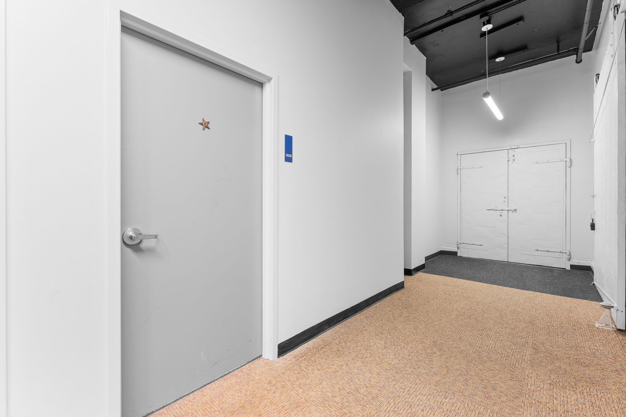 423 W Broadway, South Boston, MA for lease Interior Photo- Image 1 of 19
