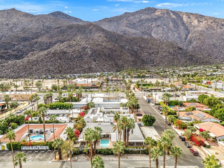 1425 S Via Soledad, Palm Springs, CA for sale - Building Photo - Image 3 of 79