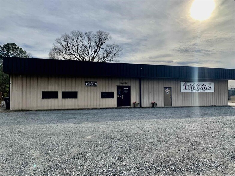 11657 Interstate 30 S, Benton, AR for sale - Building Photo - Image 1 of 1