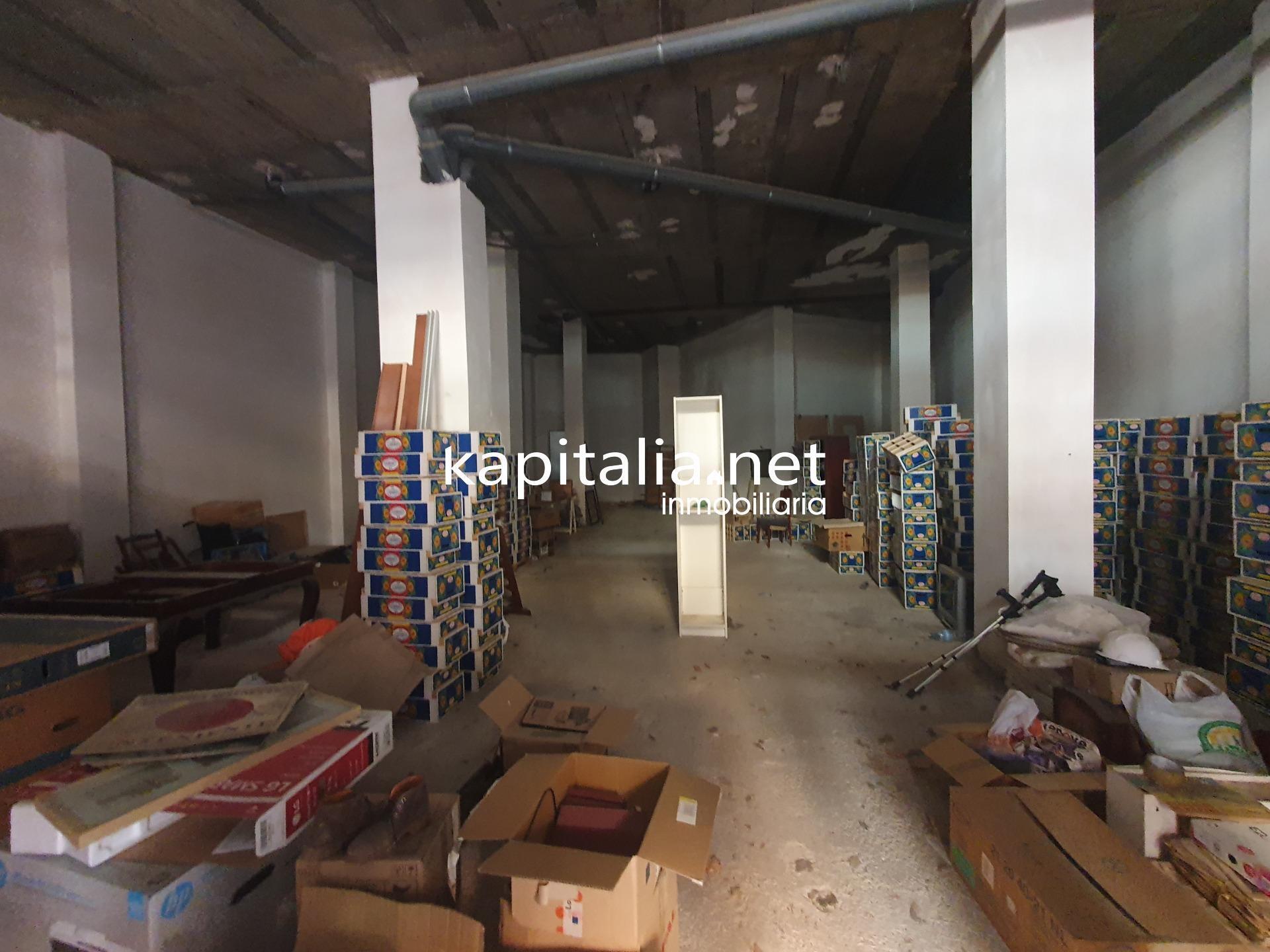 Retail in Ontinyent, Valencia for sale Building Photo- Image 1 of 5