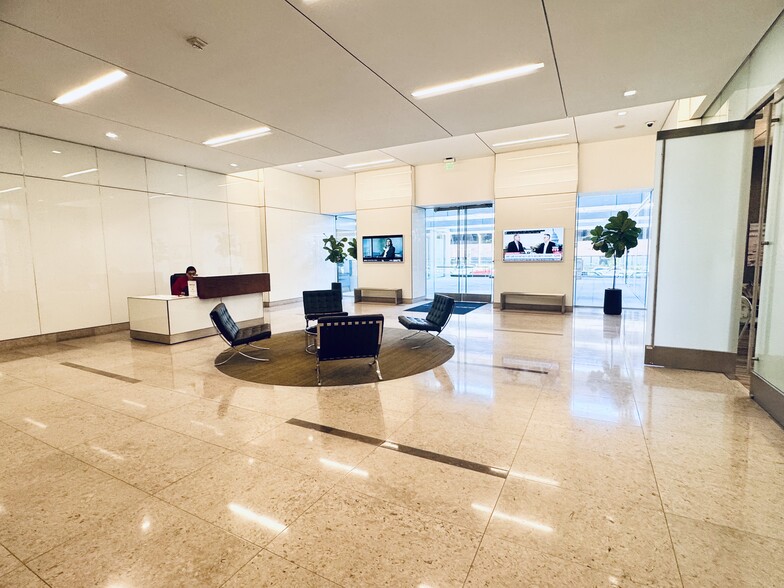 12301 Wilshire Blvd, Los Angeles, CA for lease - Building Photo - Image 3 of 6