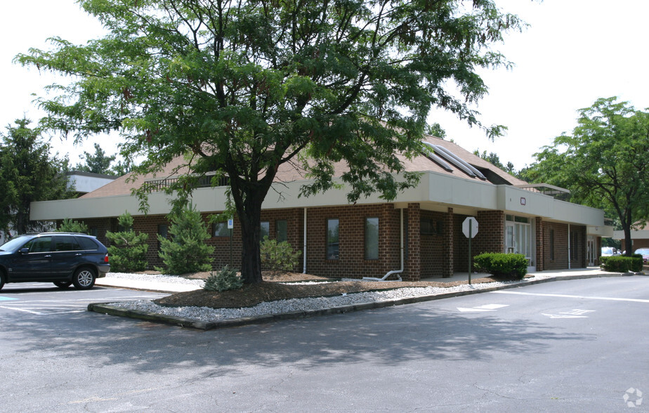 8926 Woodyard Rd, Clinton, MD for lease - Building Photo - Image 3 of 8