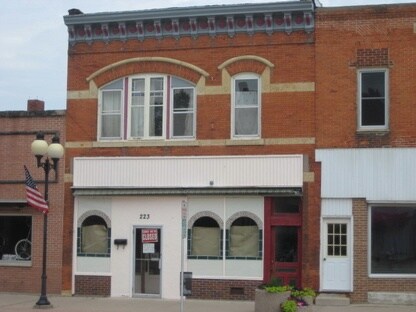 223 N Elm St, Cresco, IA for sale - Primary Photo - Image 1 of 1