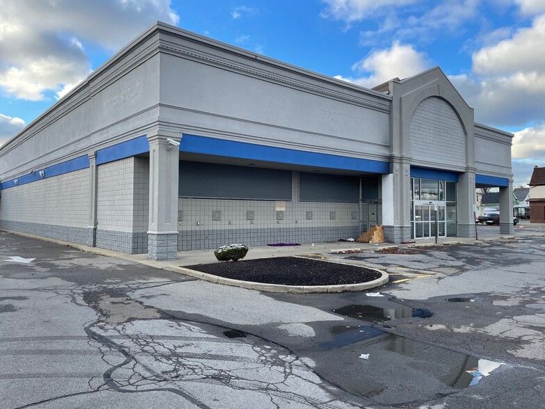 1625 Broadway St, Buffalo, NY for lease - Building Photo - Image 3 of 23