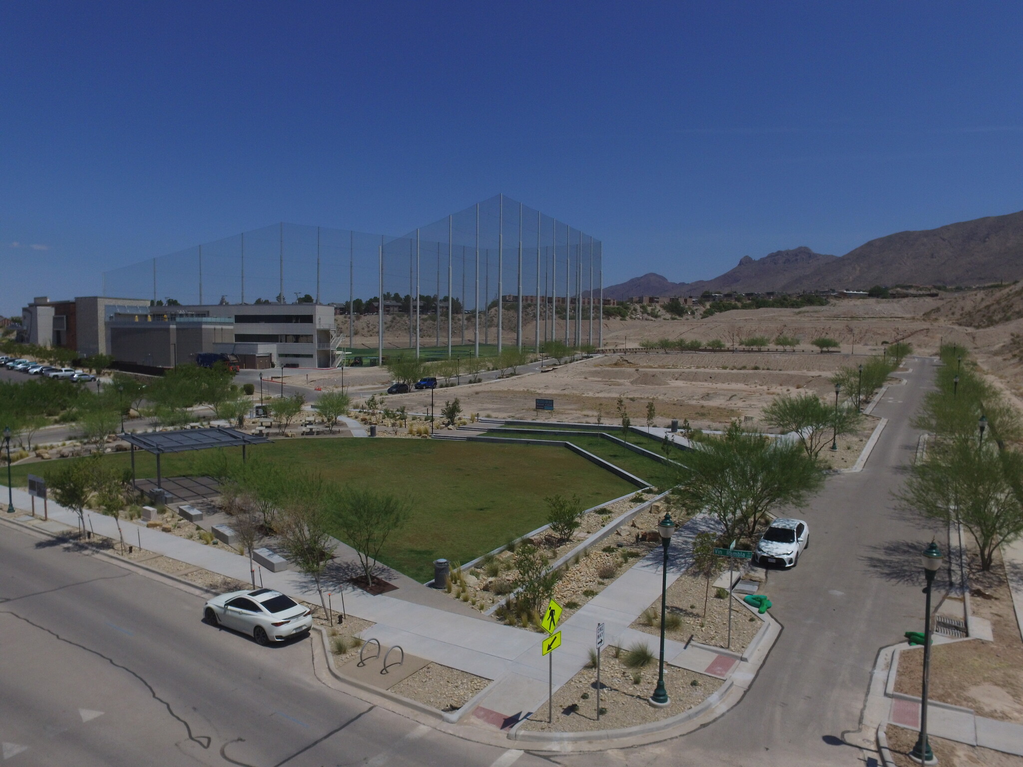 500-540 Vin Salon, El Paso, TX for sale Building Photo- Image 1 of 18