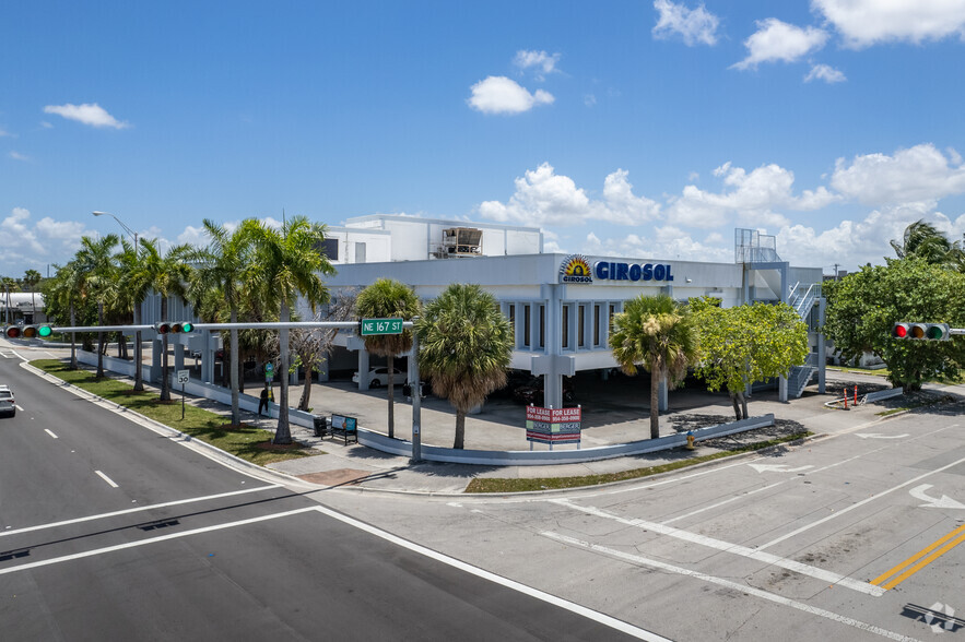 16666 NE 19th Ave, North Miami Beach, FL for lease - Primary Photo - Image 1 of 7