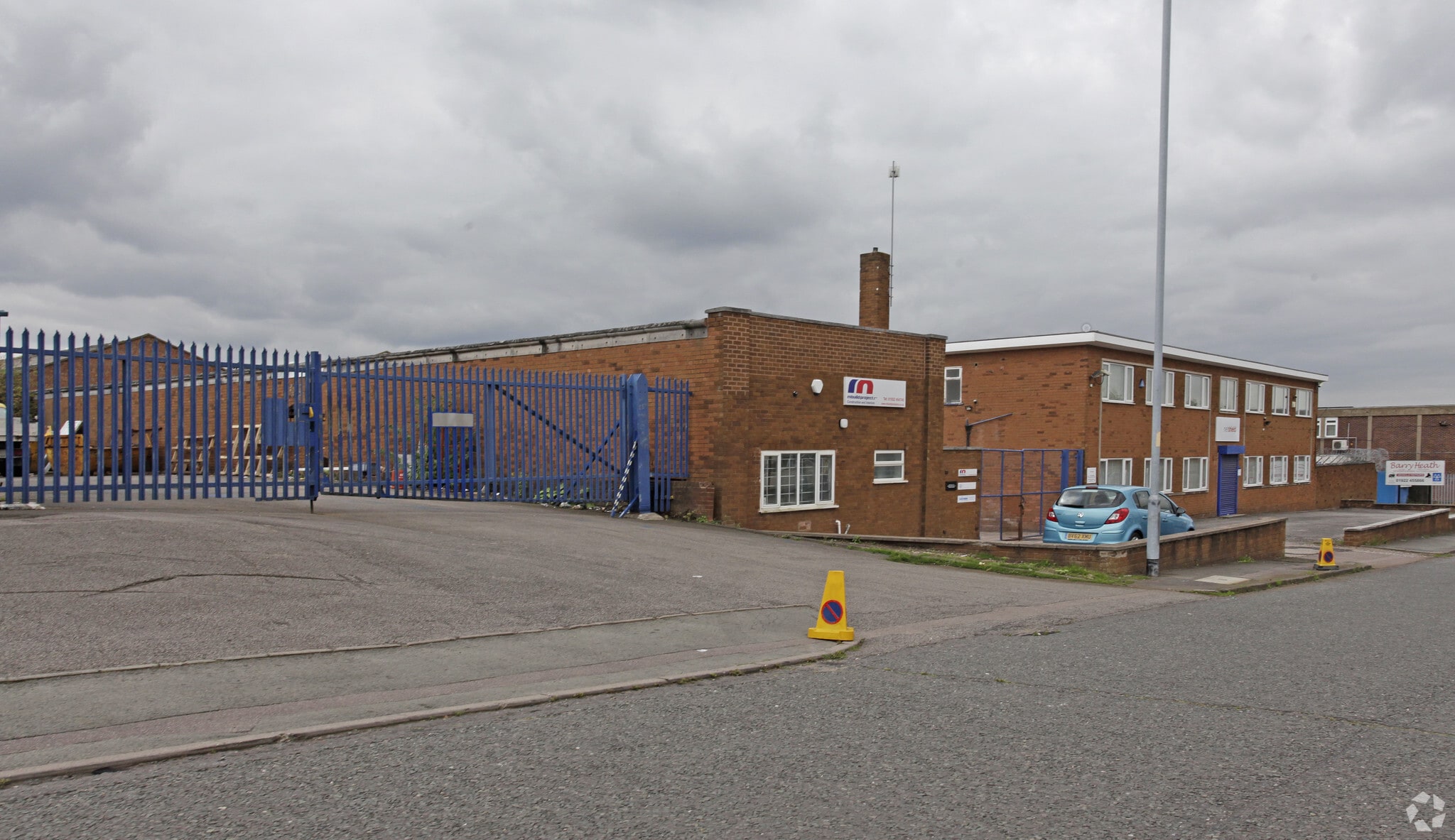 Shenstone Dr, Walsall for sale Primary Photo- Image 1 of 1