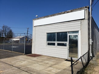 More details for 61 1st Ave, Bay Shore, NY - Industrial for Sale