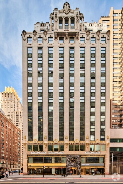 57 W 57th St, New York, NY for lease - Building Photo - Image 3 of 19