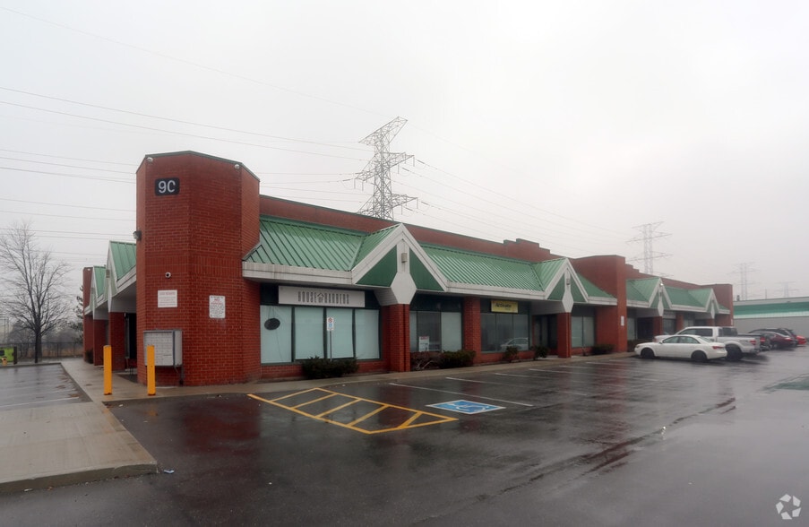 90 Regina Rd, Woodbridge, ON for sale - Primary Photo - Image 1 of 1