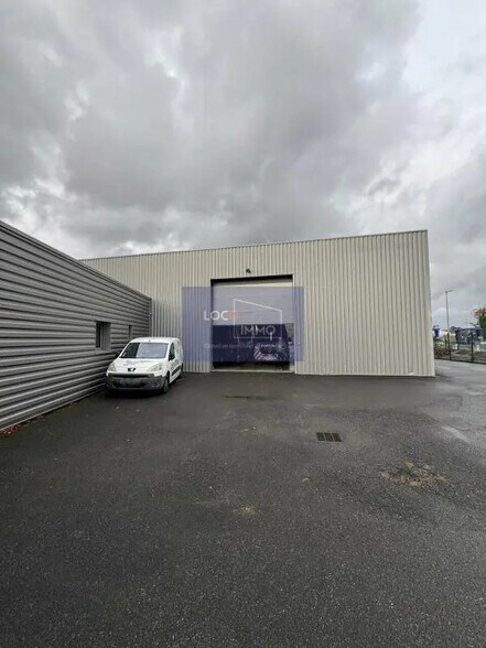 Flex in Langon for lease - Building Photo - Image 2 of 5