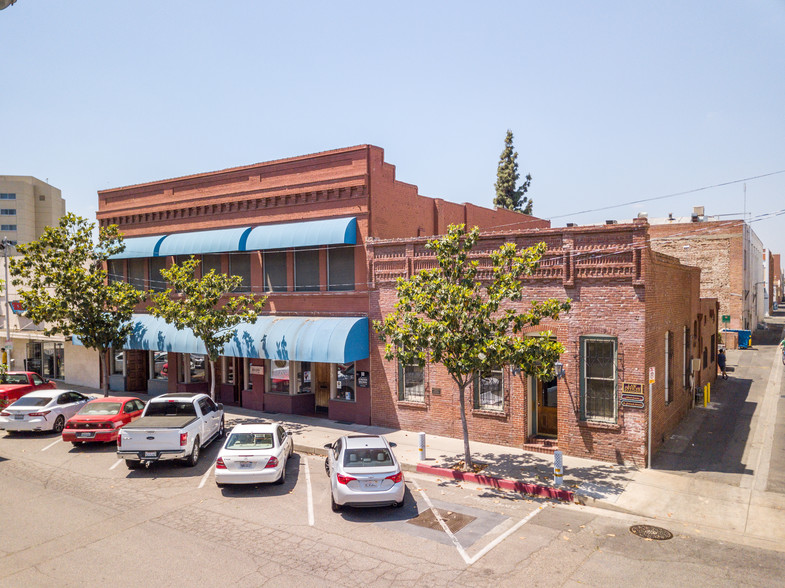 115-125 S Church St, Visalia, CA for lease - Primary Photo - Image 1 of 9