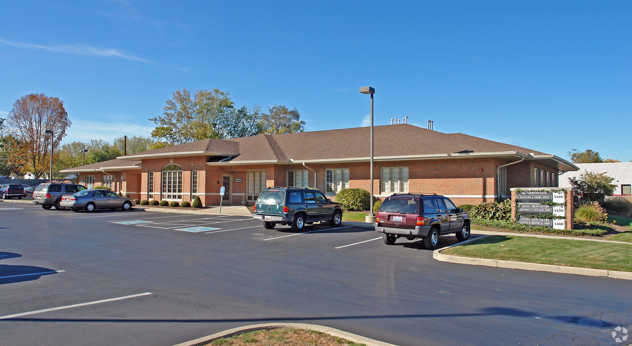 4440-4460 Linden Ave, Dayton, OH for sale Building Photo- Image 1 of 1