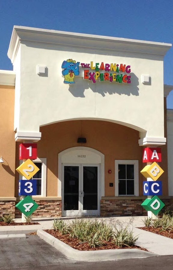 30251 Loop 494, Kingwood, TX 77339