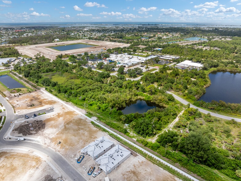 Medical Drive & Doctors Drive, Englewood, FL for sale - Building Photo - Image 2 of 16