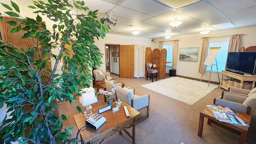 4407 Manchester Ave, Encinitas, CA 92024 - Unit 103 -  - Interior Photo - Image 1 of 8