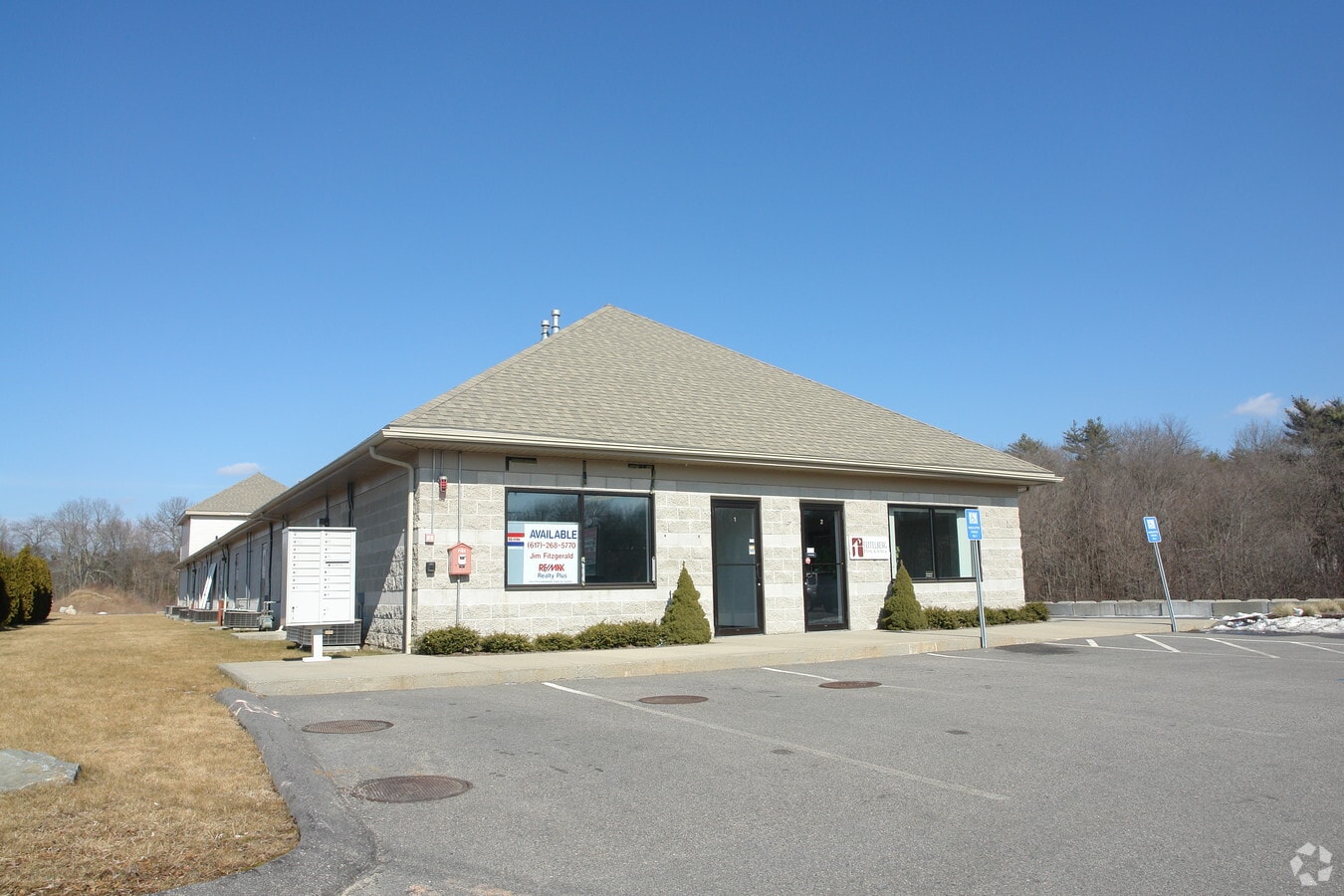 385 W Center St, West Bridgewater, MA 02379 Property Record