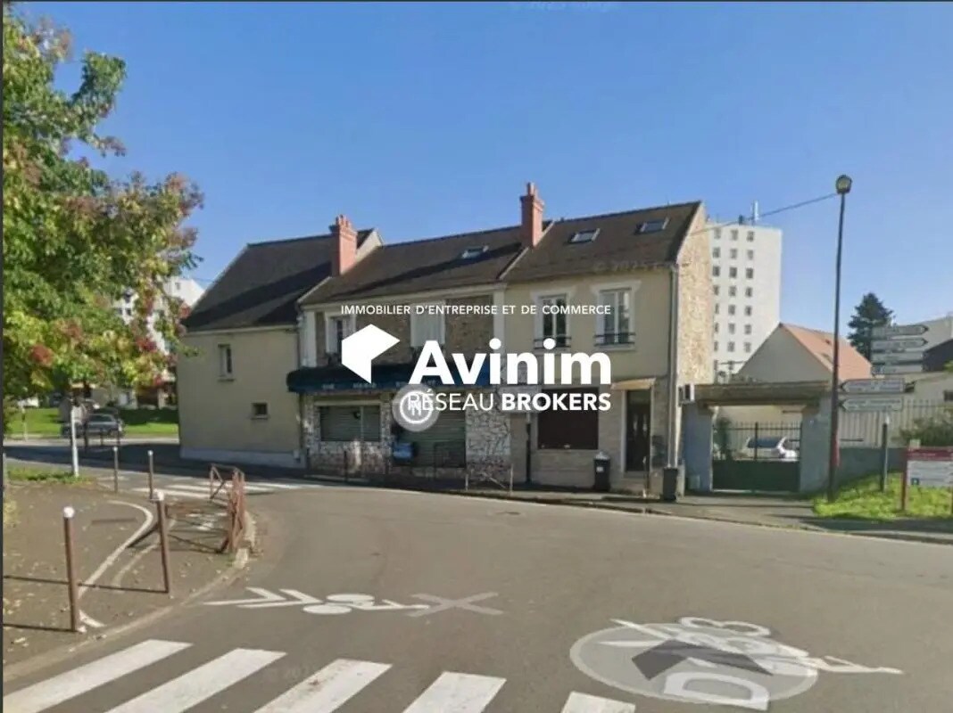 Retail in Brétigny-sur-Orge for sale Building Photo- Image 1 of 2