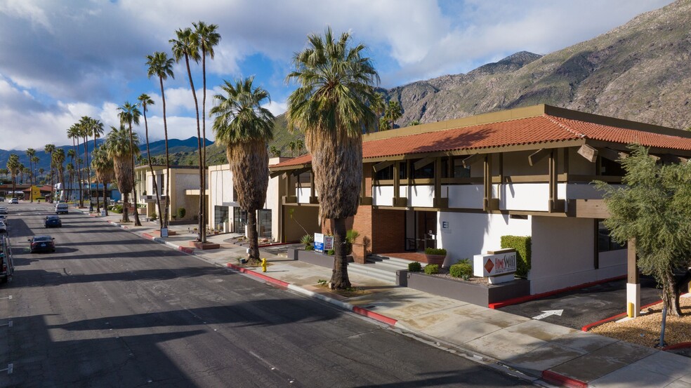 431 S Palm Canyon Dr, Palm Springs, CA for lease - Building Photo - Image 1 of 33