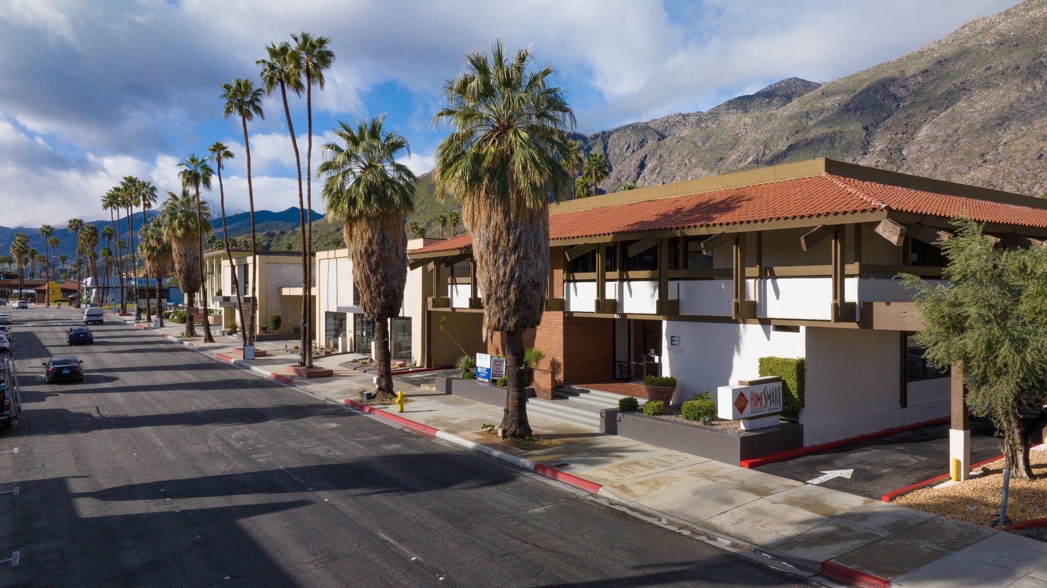 431 S Palm Canyon Dr, Palm Springs, CA for lease Building Photo- Image 1 of 34