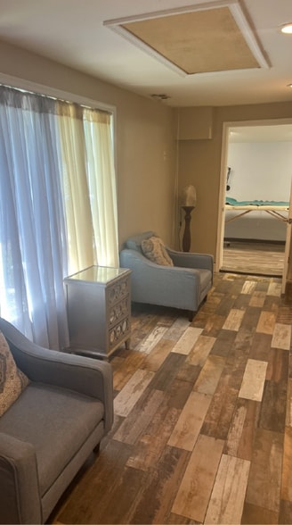 5050 Route 42, Turnersville, NJ for lease - Building Photo - Image 2 of 9