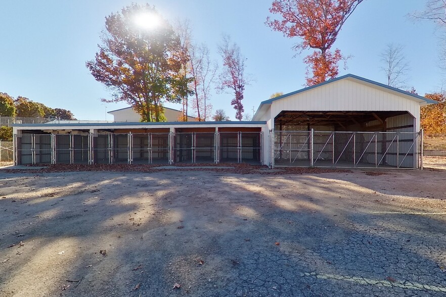 2881 N Cannon Blvd, Kannapolis, NC for sale - Building Photo - Image 1 of 1
