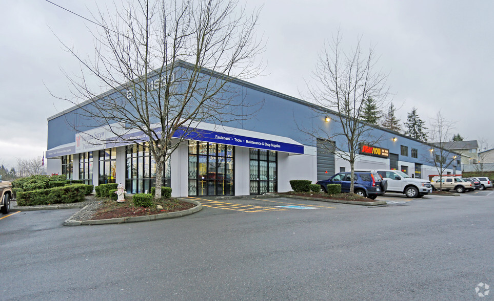 11604 Airport Rd, Everett, WA for lease - Primary Photo - Image 1 of 6