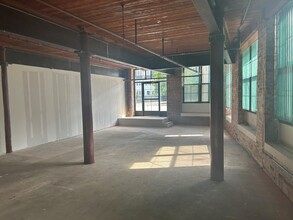 11 Main St, Mystic, CT for lease Interior Photo- Image 2 of 2