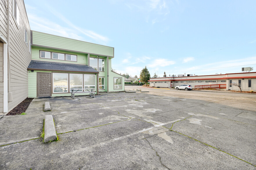 505 E 8th St, Port Angeles, WA for sale - Building Photo - Image 2 of 34