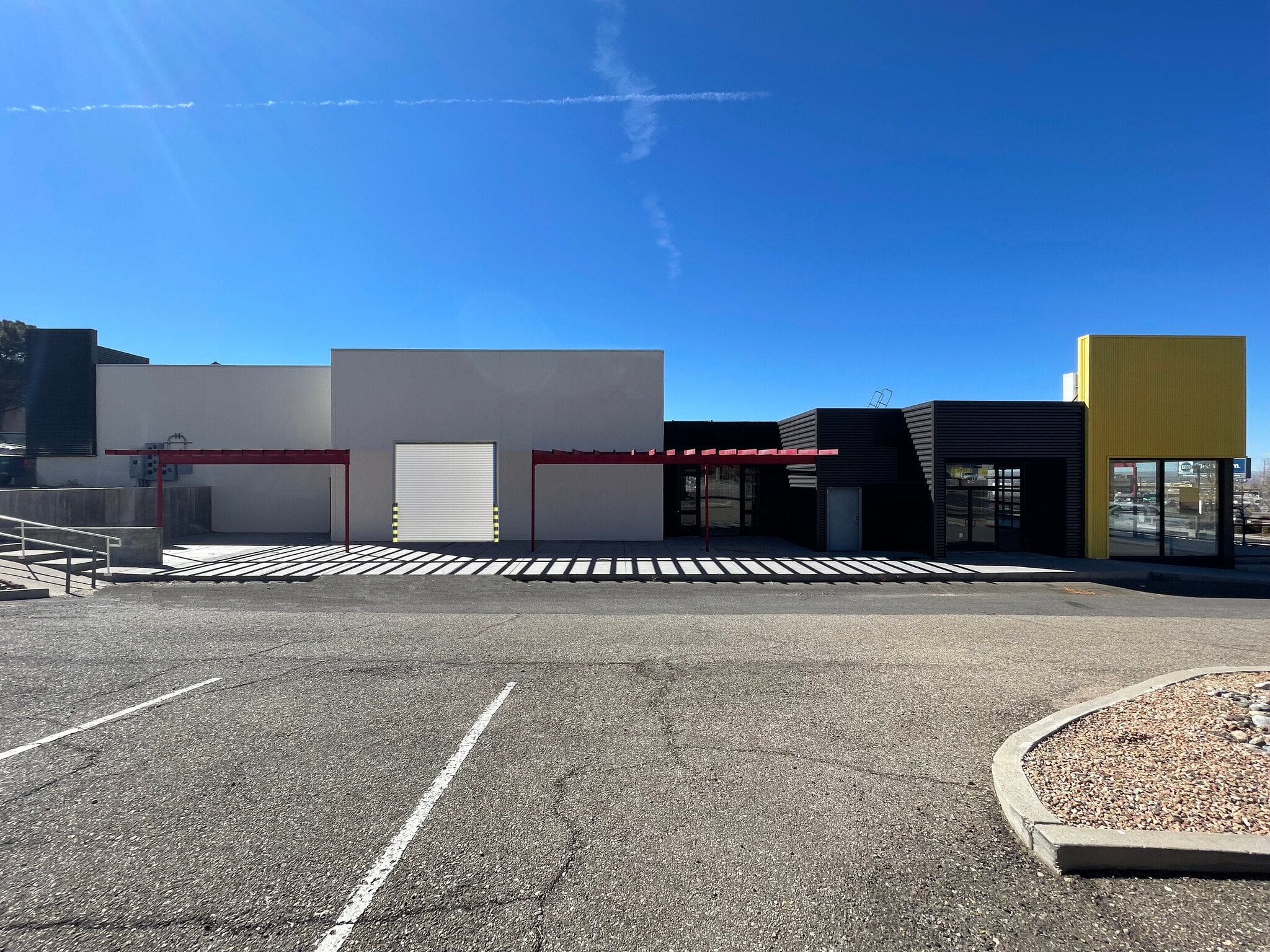 2500 Yale Blvd SE, Albuquerque, NM for lease Interior Photo- Image 1 of 4
