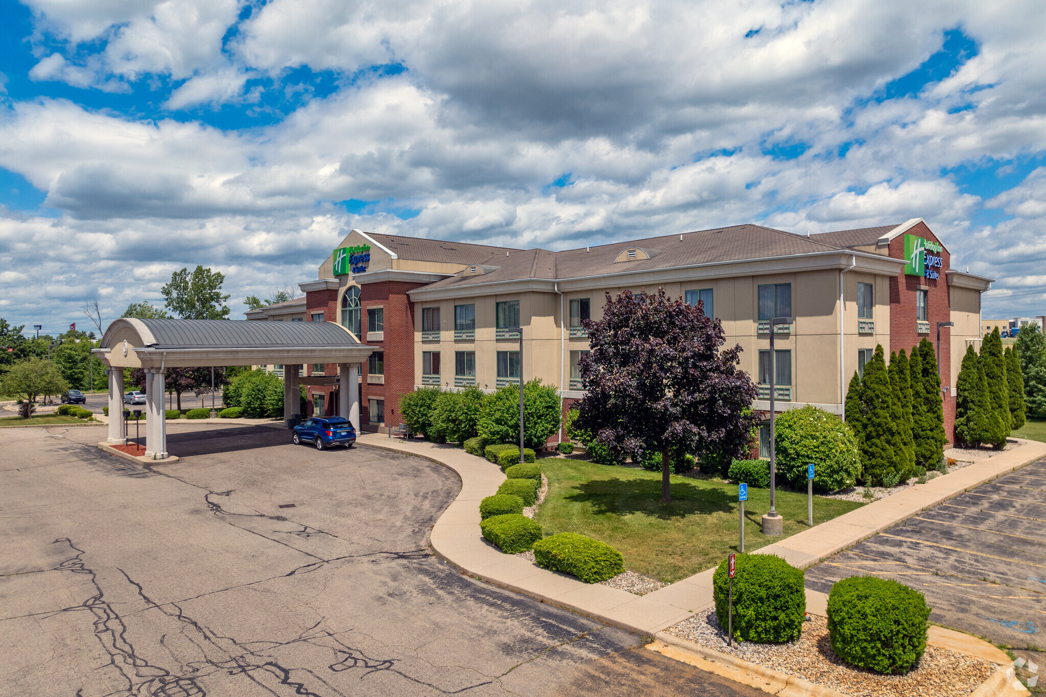 3630 E Cork St, Kalamazoo, MI 49001 - Holiday Inn Express & Suites ...