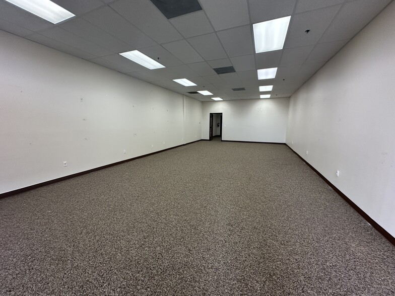 34862 Monte Vista Dr, Wildomar, CA for lease - Building Photo - Image 2 of 15