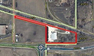 195 Wendt Dr, Waupaca, WI - AERIAL  map view