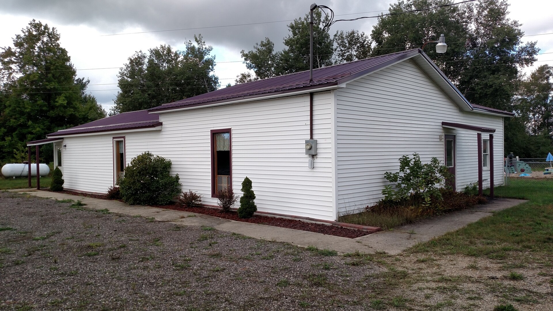 17707 30th Ave, Barryton, MI for sale Primary Photo- Image 1 of 1