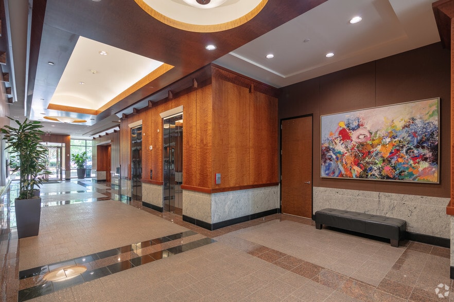 1720 Windward Concourse, Alpharetta, GA for lease - Lobby - Image 3 of 15