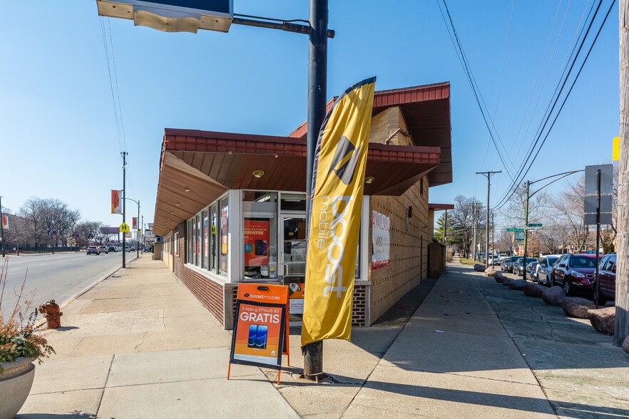 4900 S Archer Ave, Chicago, IL for lease - Building Photo - Image 2 of 3