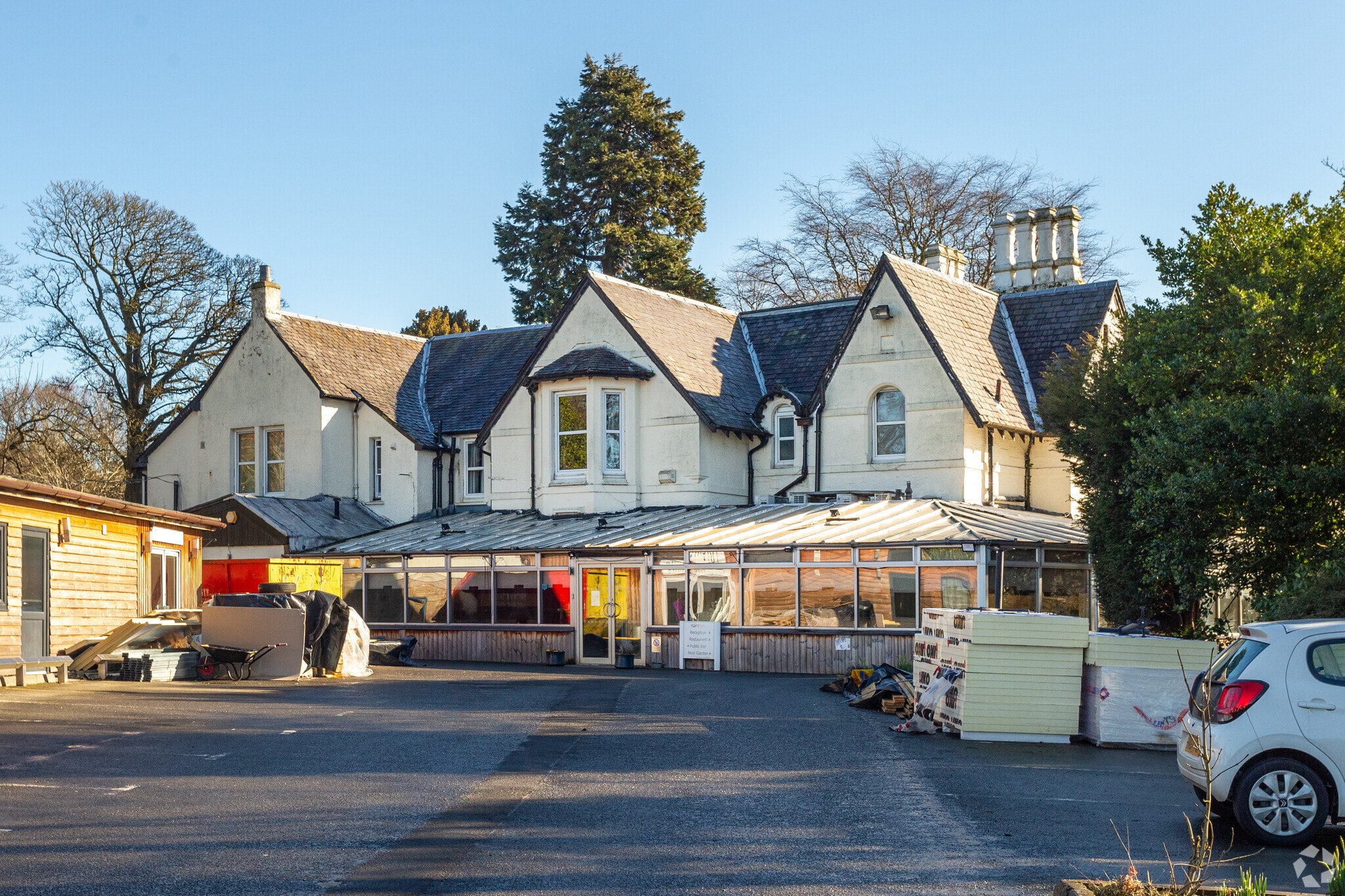 Edinburgh Rd, Bathgate for sale Primary Photo- Image 1 of 1