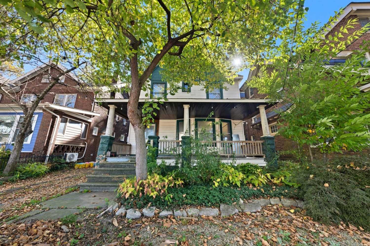 12406 Larchmere Blvd, Cleveland, OH for sale Building Photo- Image 1 of 49