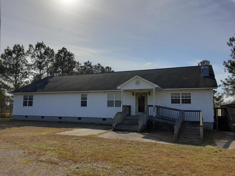 1449 Joe Brown Hwy N, Chadbourn, NC for sale - Primary Photo - Image 1 of 1