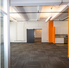 381 Park Ave S, New York, NY for lease Interior Photo- Image 1 of 3