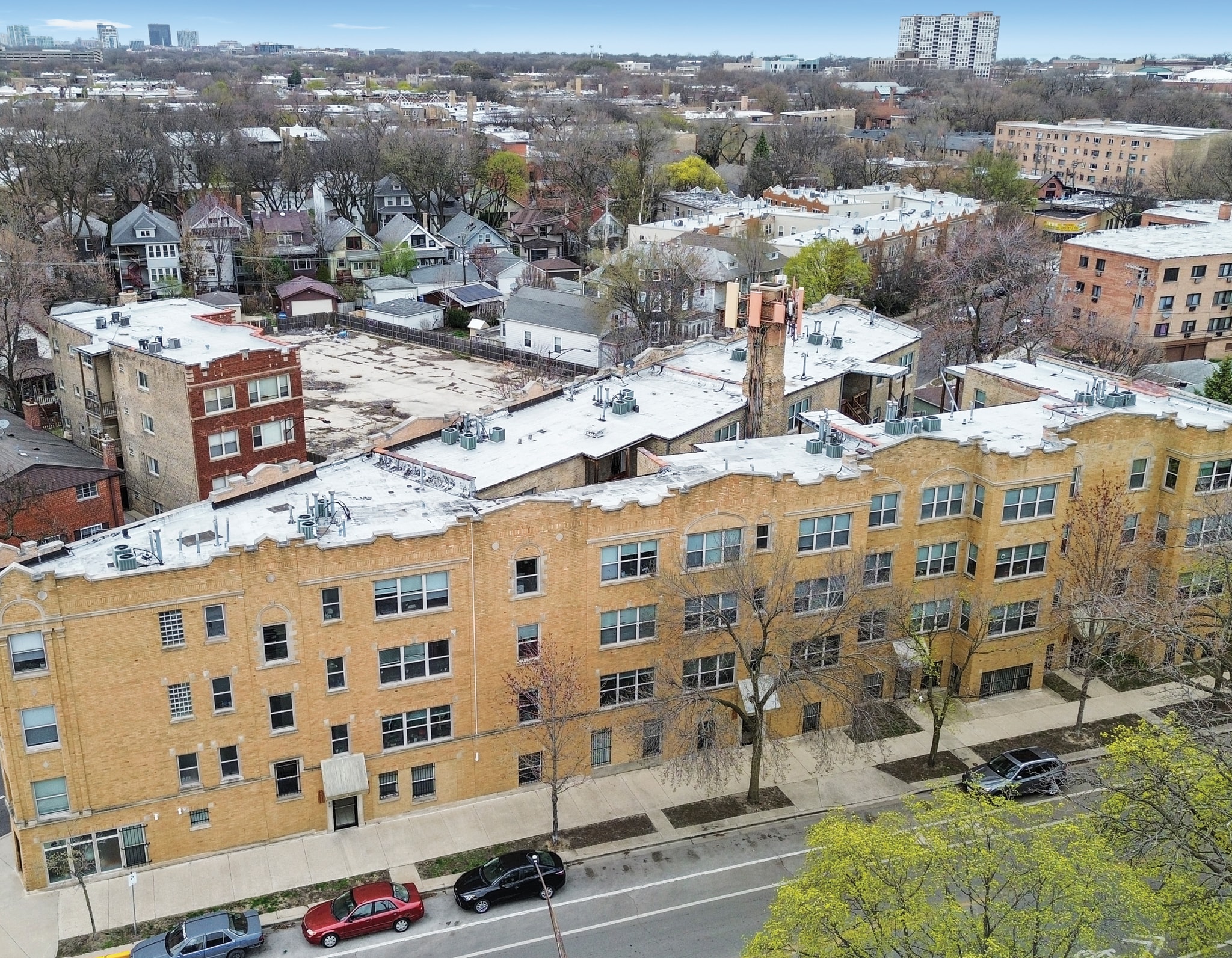 2038-2048 W Touhy Ave, Chicago, IL for sale Building Photo- Image 1 of 17