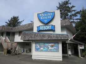 Ocean Crest Resort - Pub