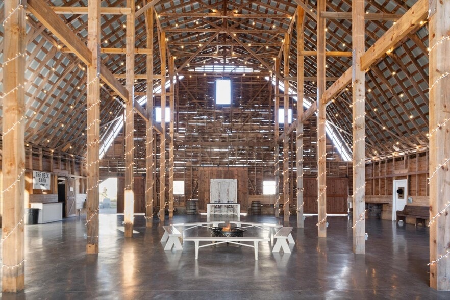 732 Crowe Dairy Rd, Forest City, NC for sale - Interior Photo - Image 3 of 35