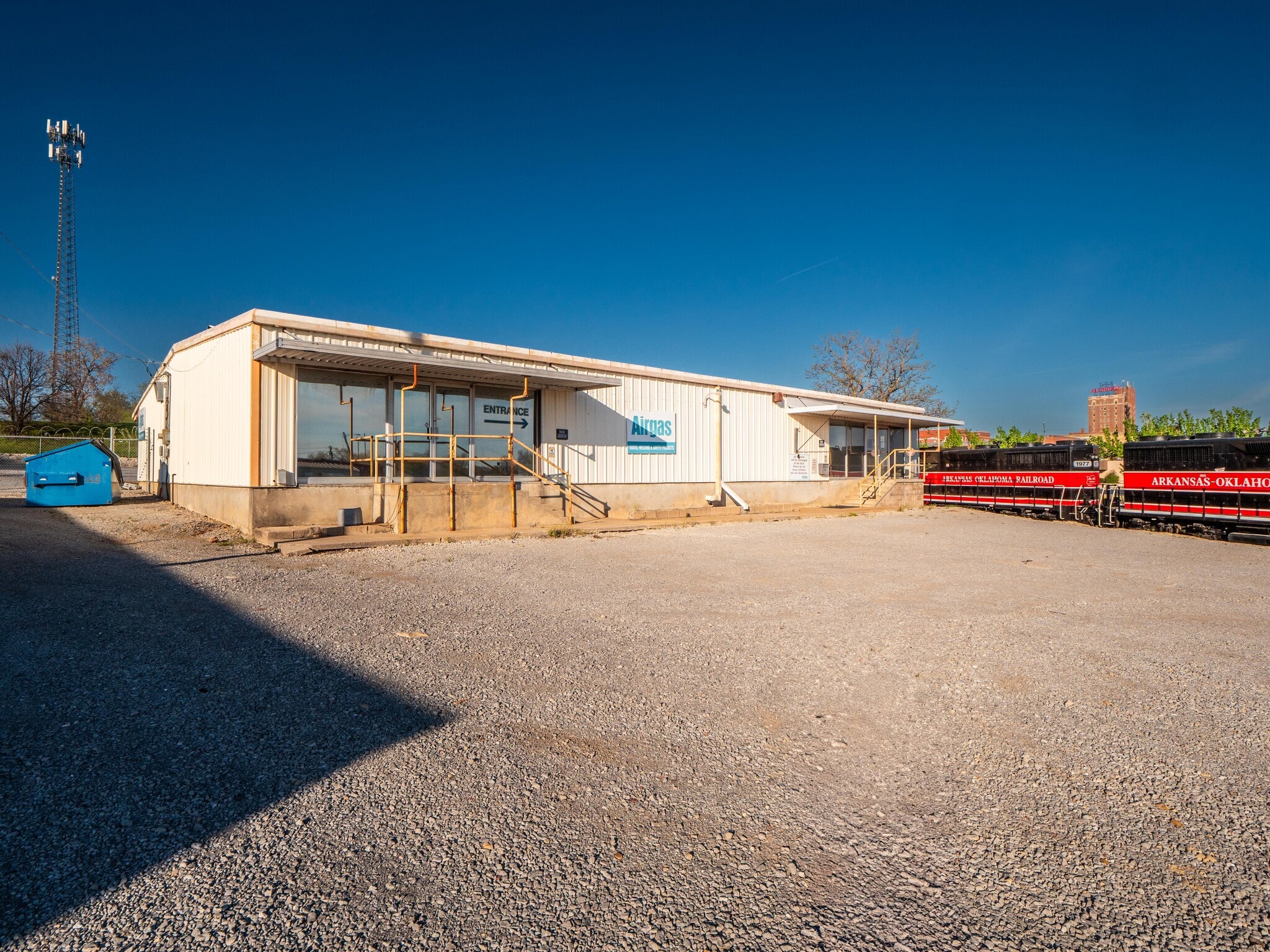 1 W Choctaw Ave, Mcalester, OK for sale Primary Photo- Image 1 of 43