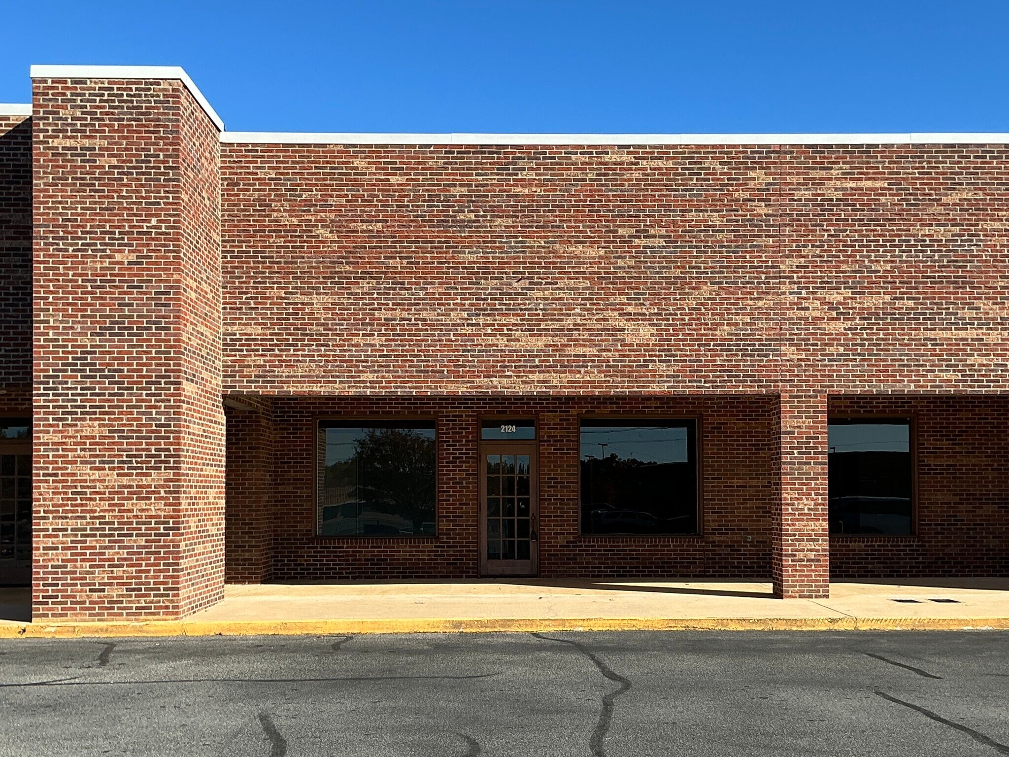 2092-2142 Statesville Blvd, Salisbury, NC for lease Interior Photo- Image 1 of 1