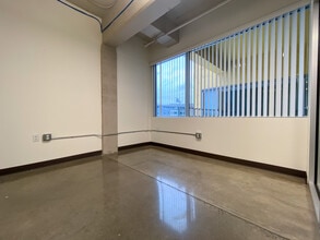 80 SE Madison St, Portland, OR for lease Interior Photo- Image 2 of 6