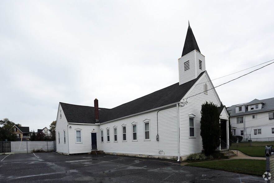 119 E Rio Grande Ave, Wildwood, NJ 08260