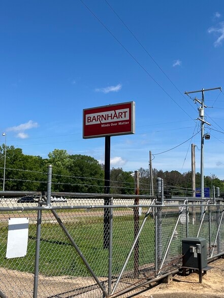 3460 I 55 S, Jackson, MS for lease - Building Photo - Image 3 of 21